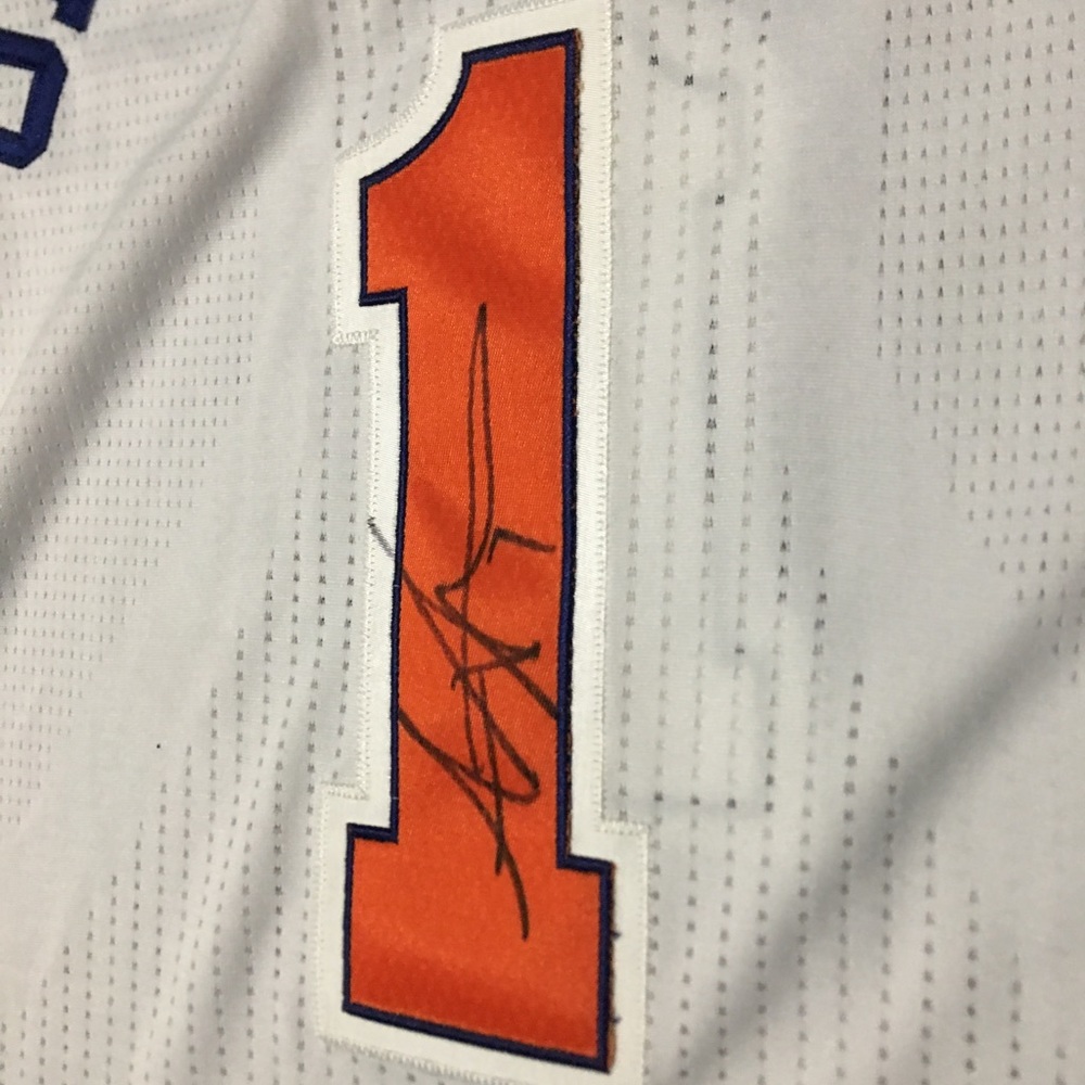 New York Knicks - Picture 3 of 3